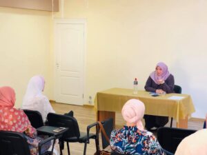 «Розвіртуалізувалися»: мусульманки Дніпра та Запоріжжя провели перший спільний офлайн-семінар з початку карантину