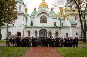 нагороджені волонтери та громадські і релігійні діячі